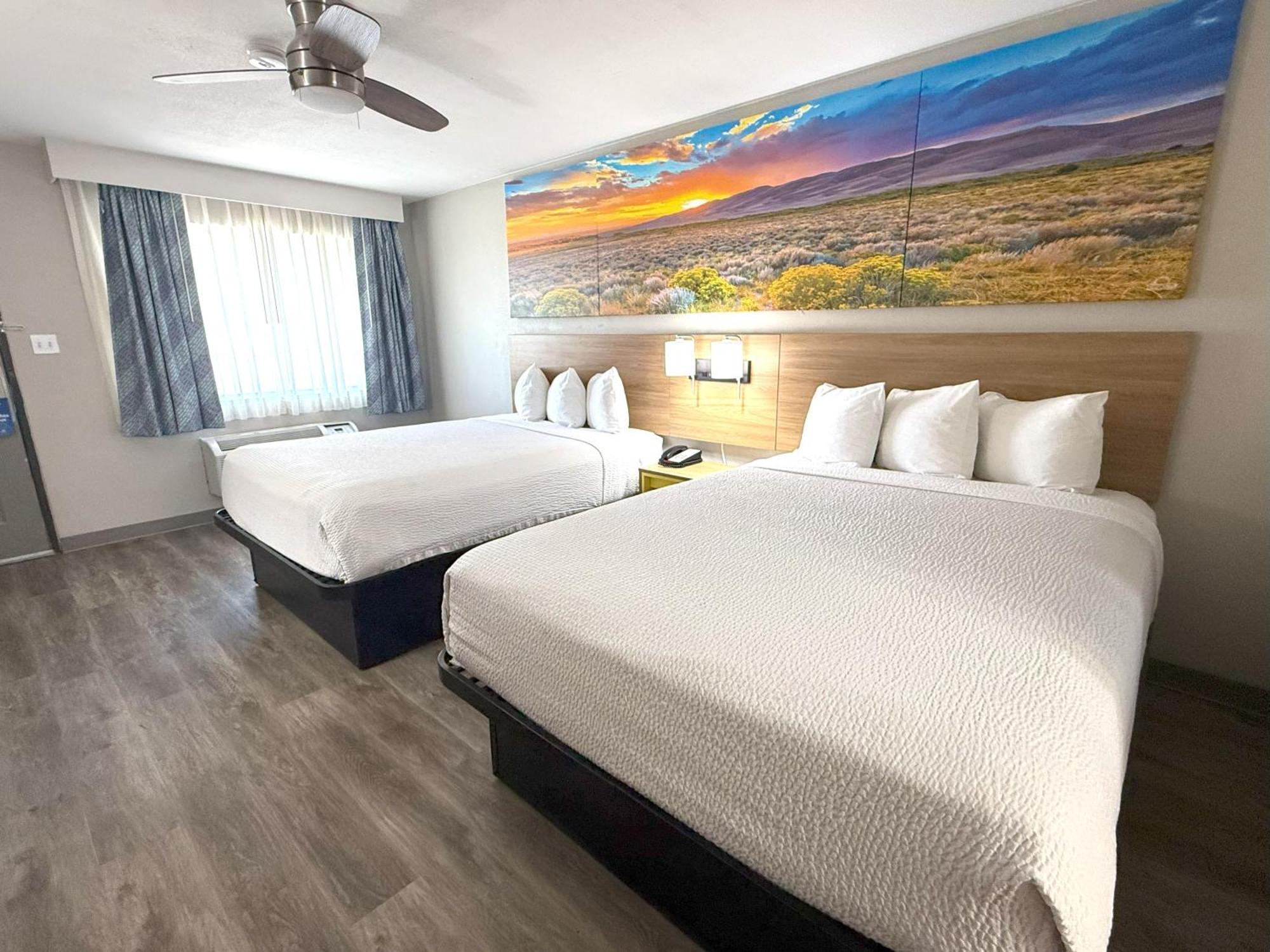Queen Room Two Queen Beds Pet Friendly or Non-Smoking,1674713948:JPEG